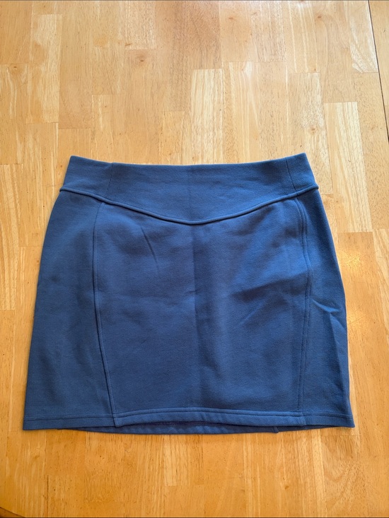lululemon athletica Dresses & Skirts - Lululemon Scuba High-Rise Mini Skirt
Oasis Blue, Large